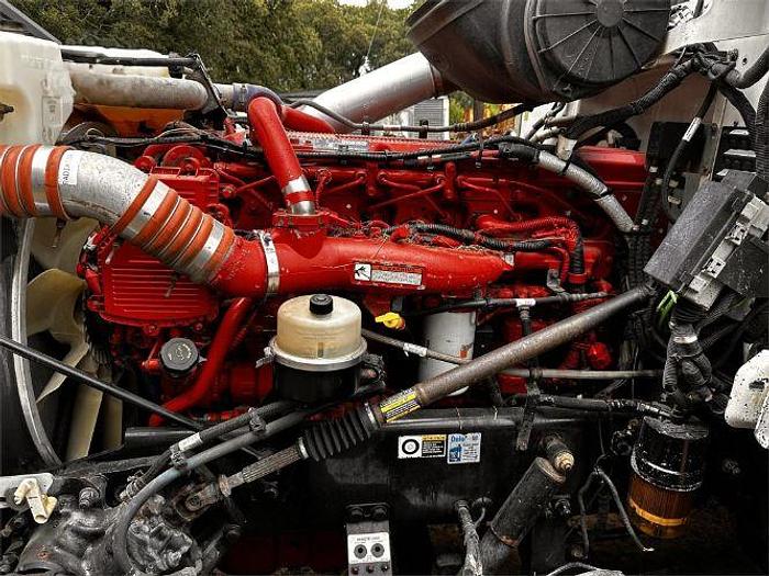 Used 2013 Peterbilt 386