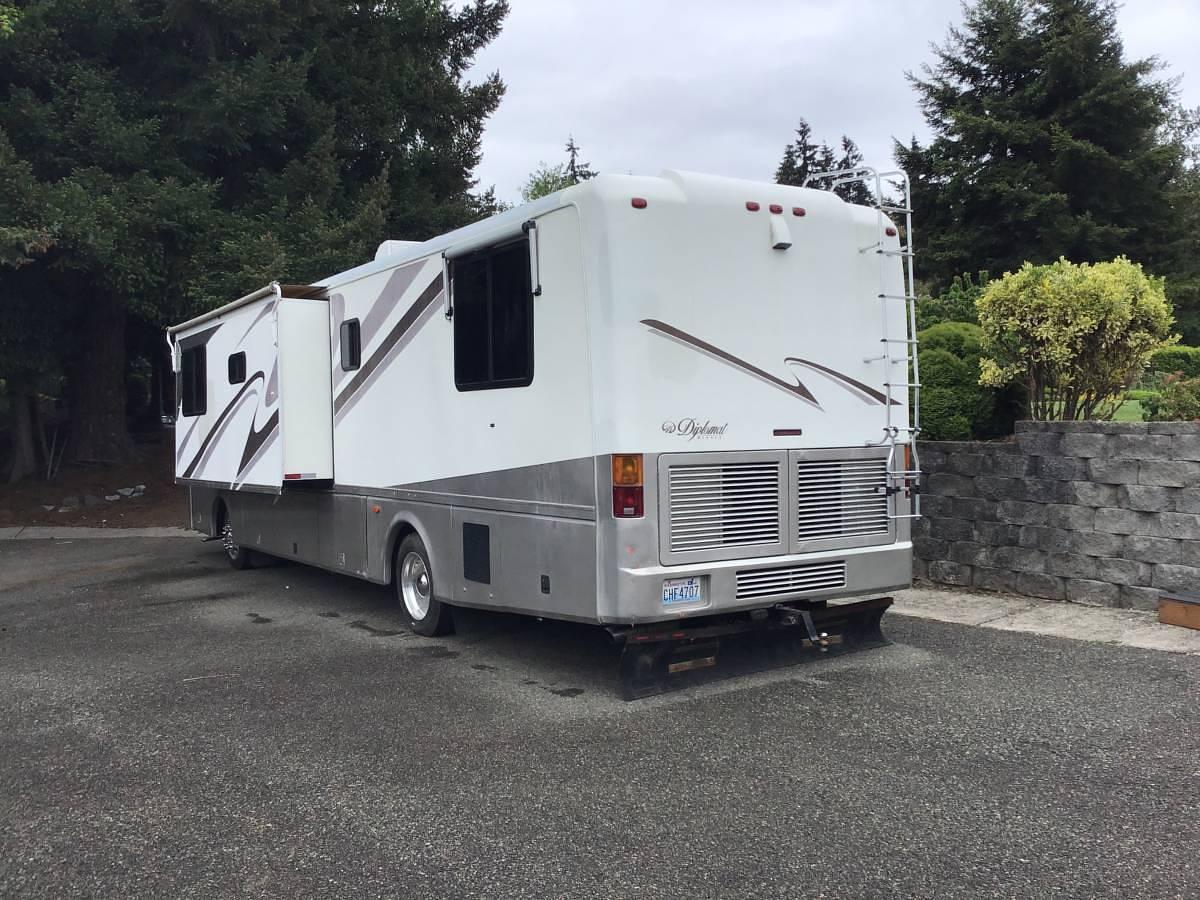 Used 1998 Monaco Diplomat