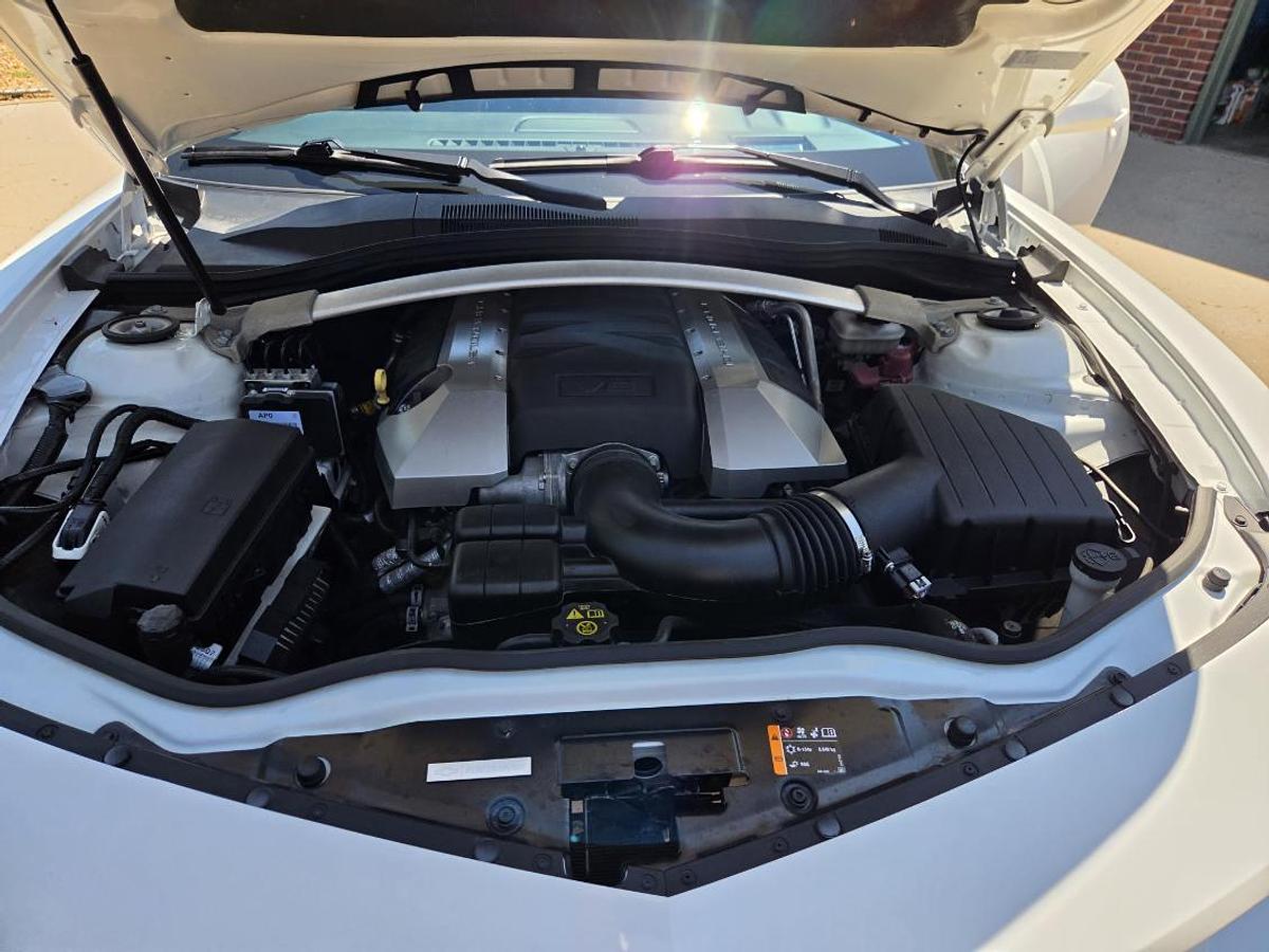 Used 2014 Chevrolet Camaro SS Convertible • 6.2L V8 • Automatic • Power Convertible Top • Like-New Condition