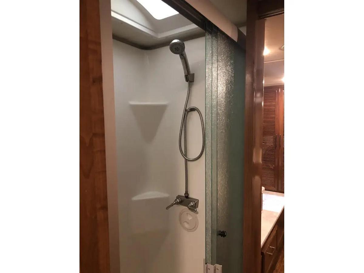 Used 2019 Coachmen Mirada Select 37SB Class A Motorhome