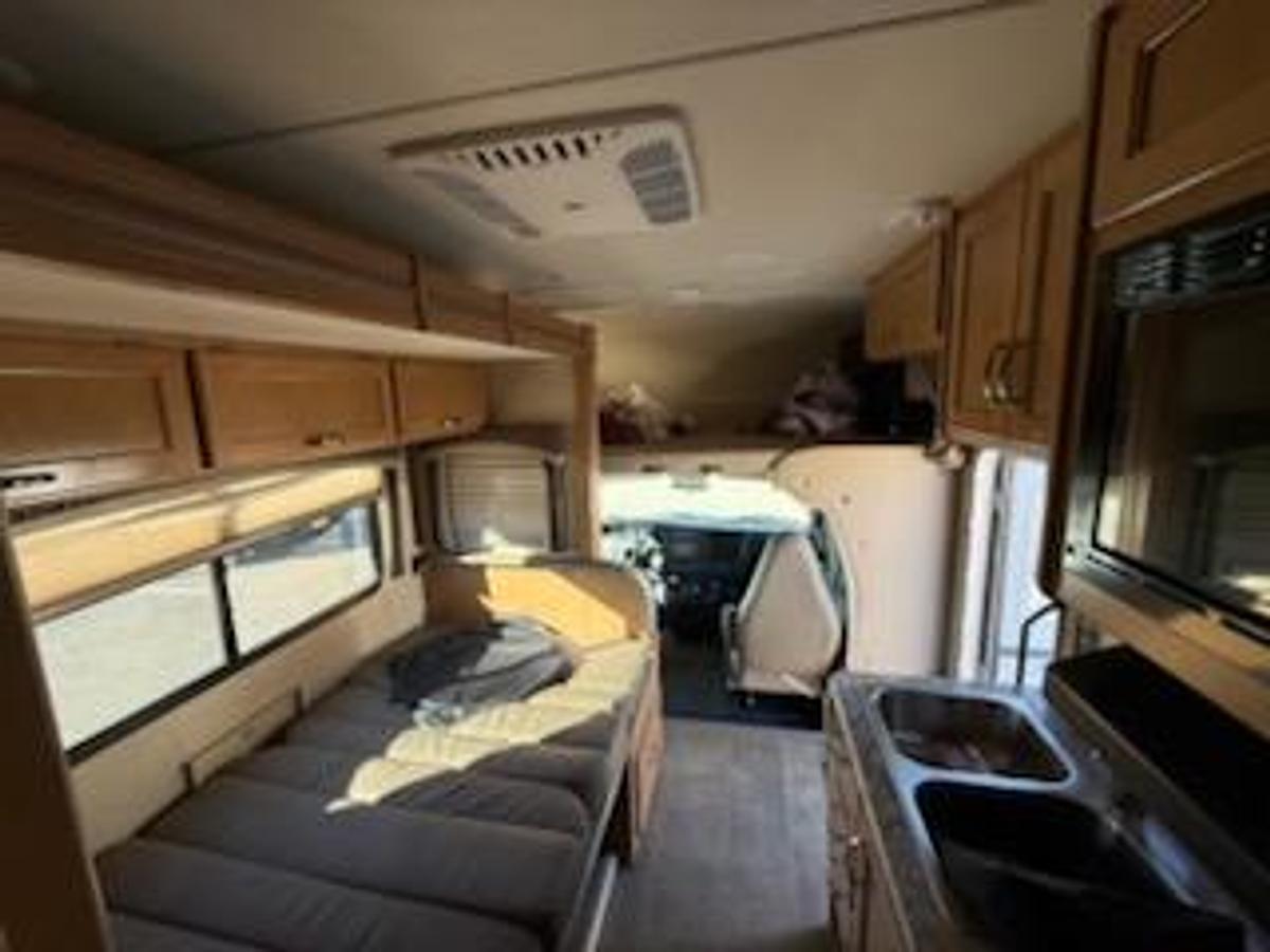 Used 2017 Thor Motor Coach Chateau 24F Class C Motorhome