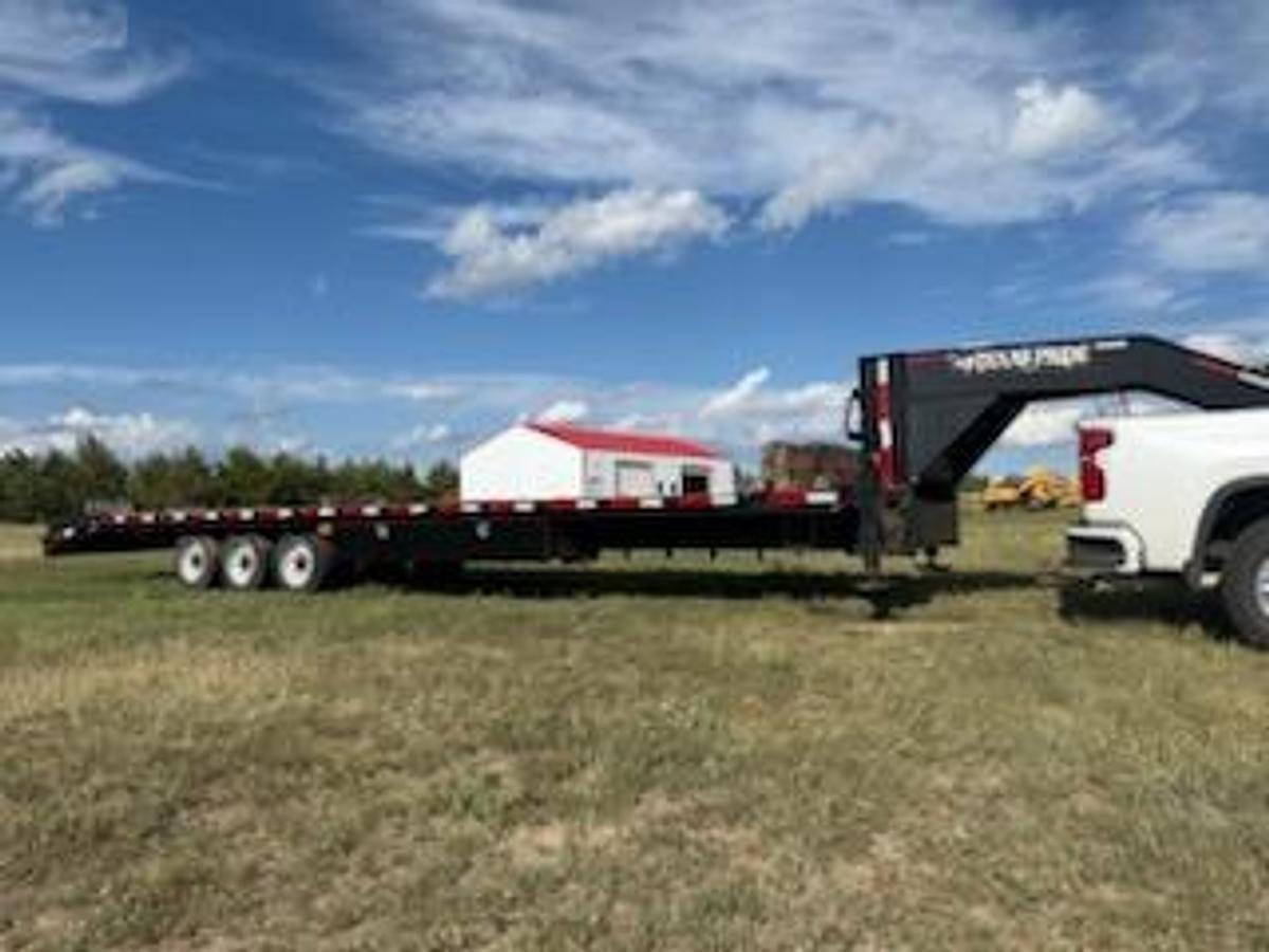 Used 2023 Texas Pride 32' Flatbed Trailer