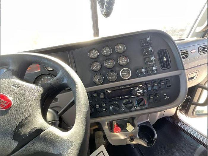 Used 2014 Peterbilt 388