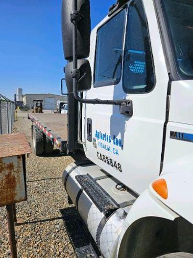 Used 2012 INTERNATIONAL DURASTAR 4300