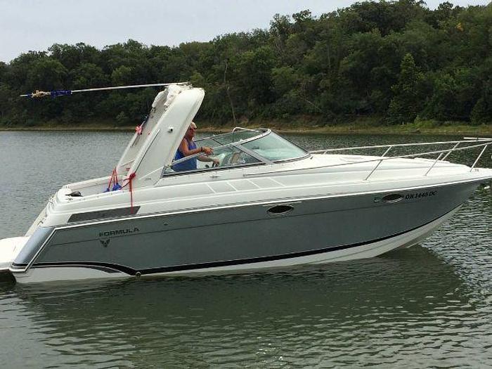 Used 2007 Formula 27PC