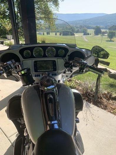 Used 2017 Harley Davidson CVO Limited