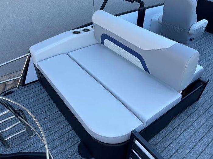 Used 2023 Lowe SS230DH CL