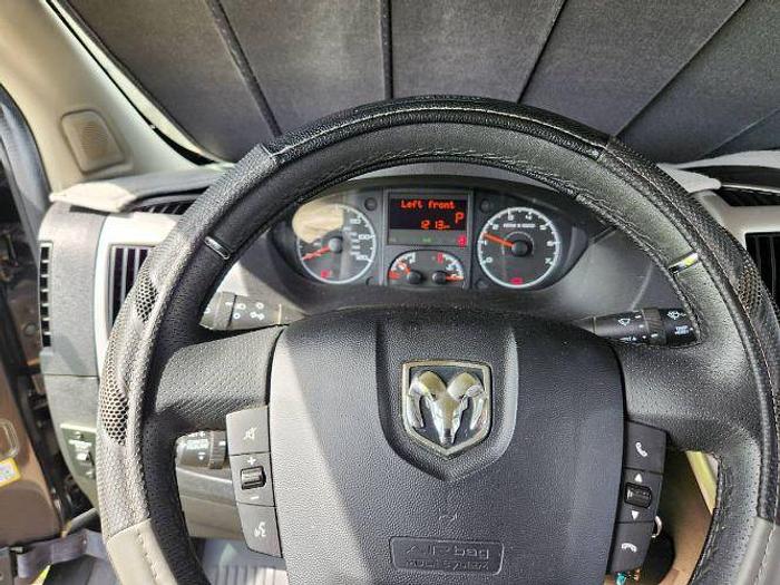 Used 2022 Thor Tellaro 20A