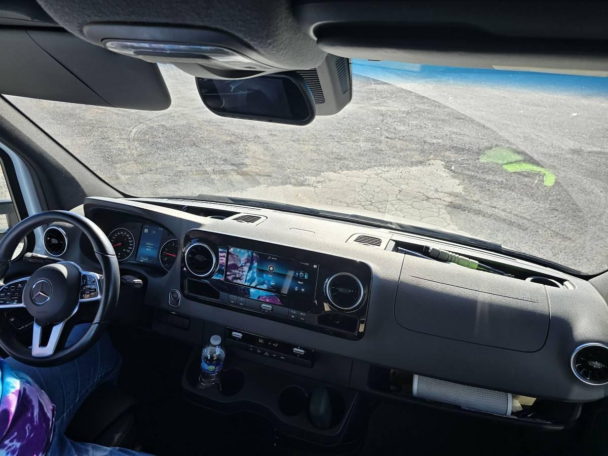 Used 2021 Jayco Melbourne Prestige 24RP