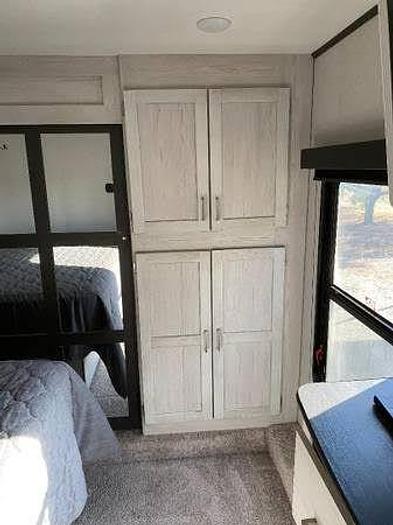 Used 2021 Keystone Sprinter Limited 3190RLS