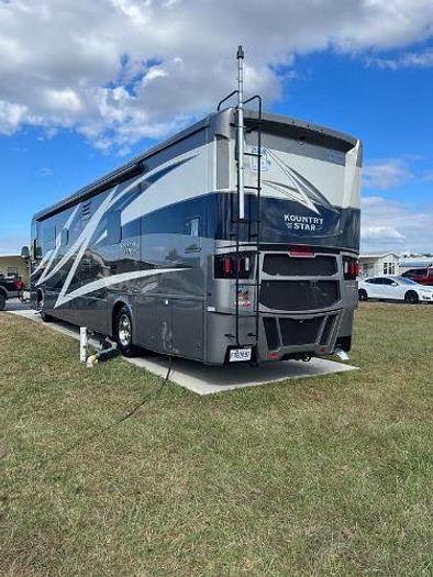 Used 2020 Newmar Kountry Star 4002