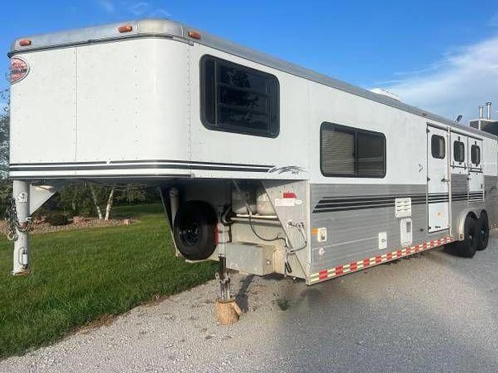 Used 2000 Sundowner Sunlite with Hitch
