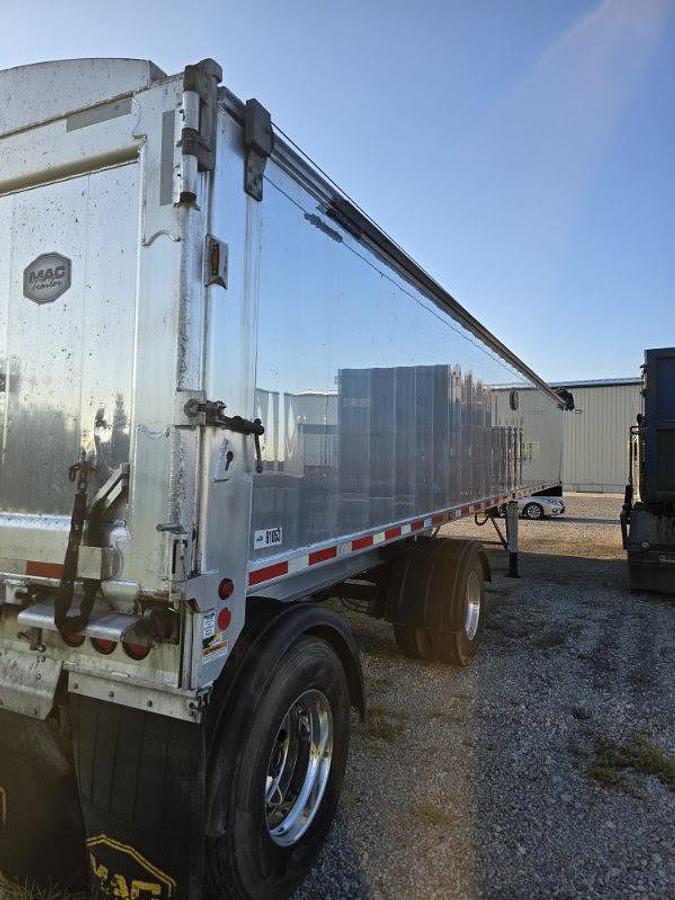 Used 2019 MAC 40' x 102" Aluminum End Dump Trailer