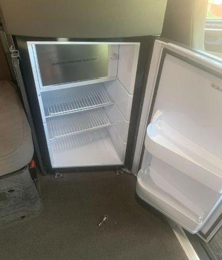 Used 2023 Volvo VNL64T860