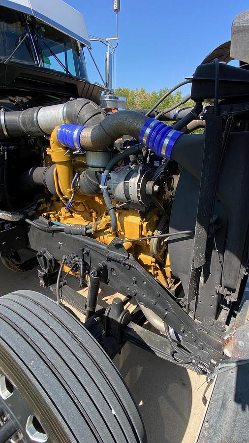 Used 2000 Kenworth W900 Conventional Sleeper Semi