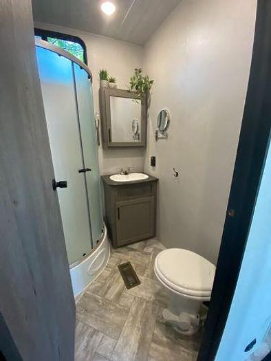 Used 2021 Keystone Residence 401LOFT