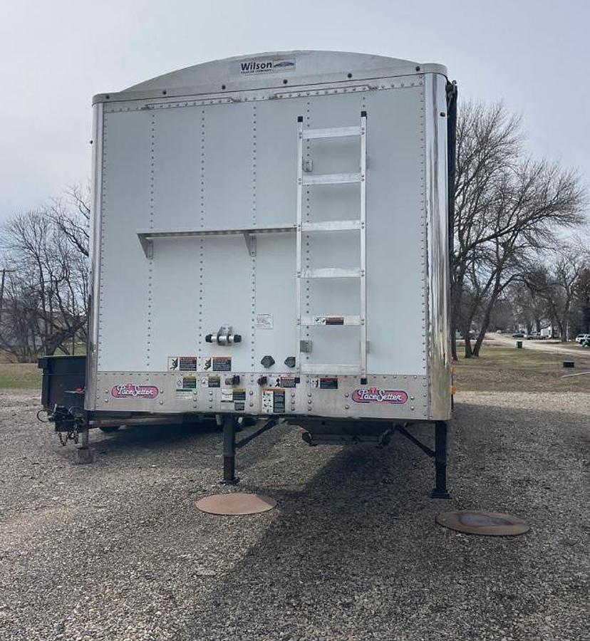 Used 2013 Wilson Grain Trailer