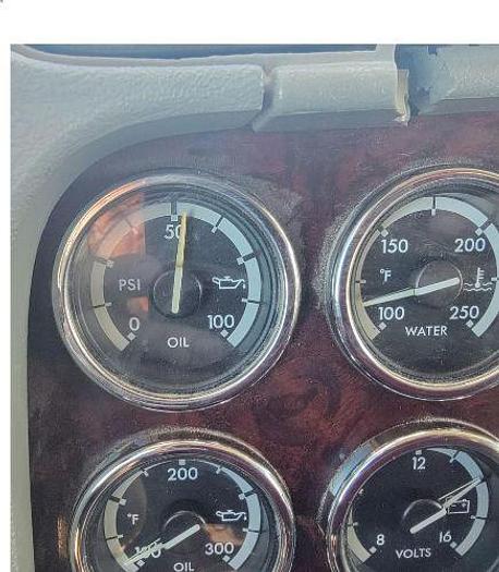 Used 2016 Freightliner CORONADO 132