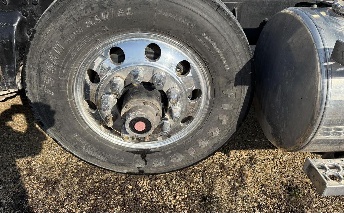 Used 2011 Western Star 4900 Day Cab