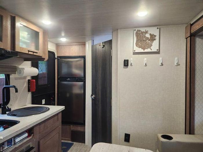 Used 2022 Forest River No Boundaries NB 19.5