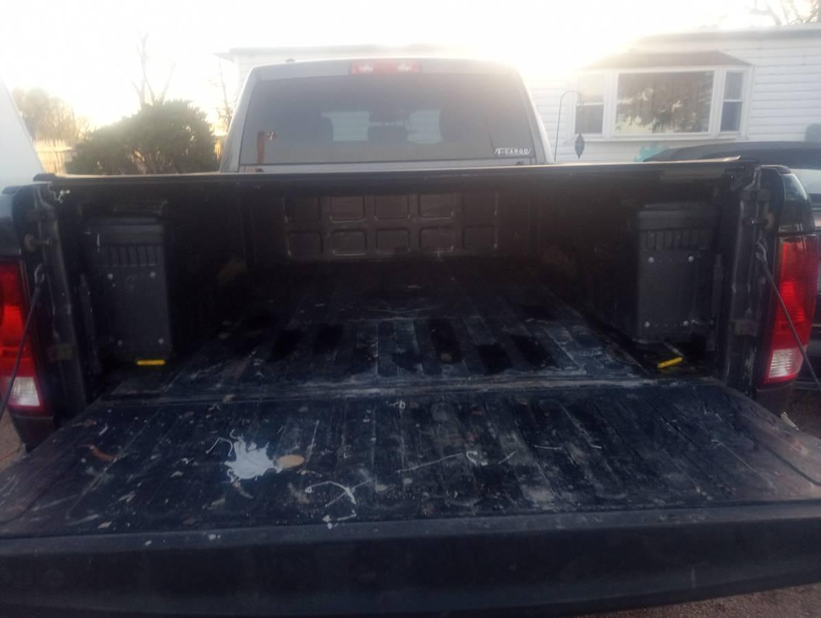 Used 2015 Dodge Ram 1500 5.7l Hemi 4x4 Crew Cab Pick Up