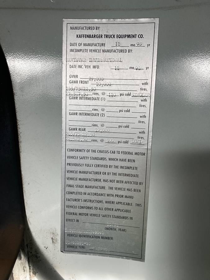 Used 1999 International S4900