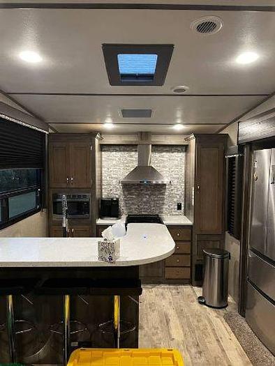 Used 2019 Keystone Sprinter 355IFWMLS