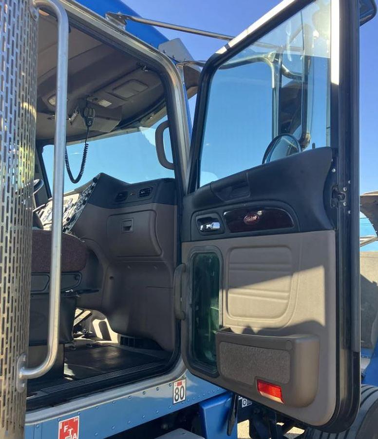 Used 2020 Peterbilt 389