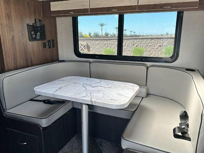 Used 2020 Forest River Sunseeker MBS 2400B