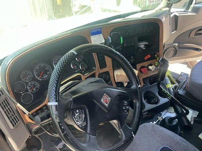 Used 2008 Peterbilt 384