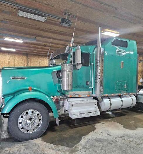 Used 2007 KENWORTH W900L