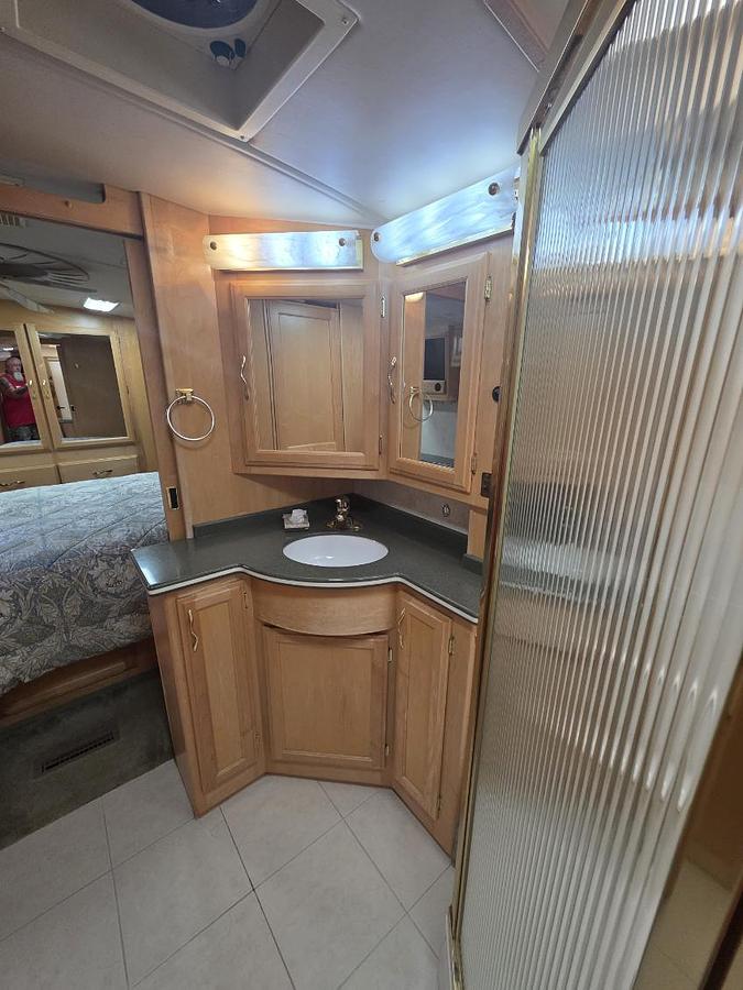 Used 2003 Fleetwood American Tradition