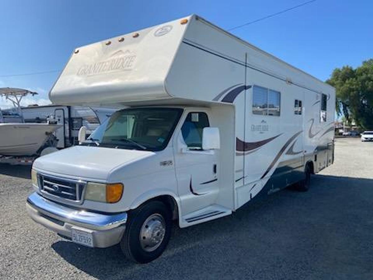 Used 2004 Jayco Granite Ridge Class C Motorhome