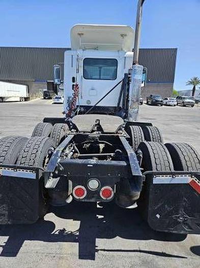 Used 2009 Freightliner COLUMBIA 120 Actual Miles 157,350