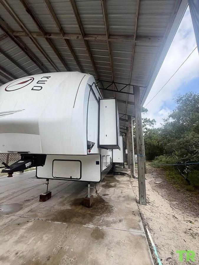 Used 2023 Forest River Cardinal Red 36MB
