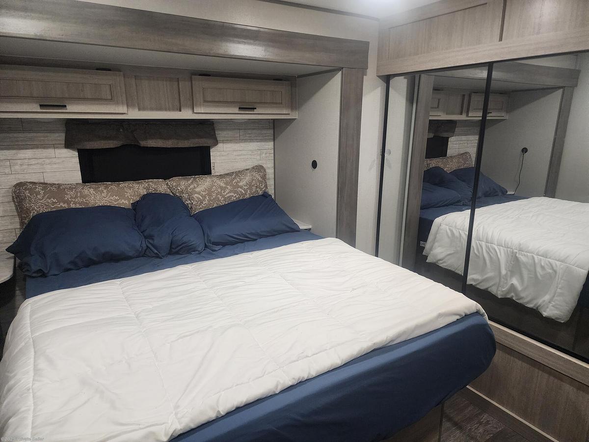 Used 2024 Forest River Aurora 34BHTS Travel Trailer