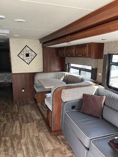 Used 2017 Forest River Georgetown 329DS