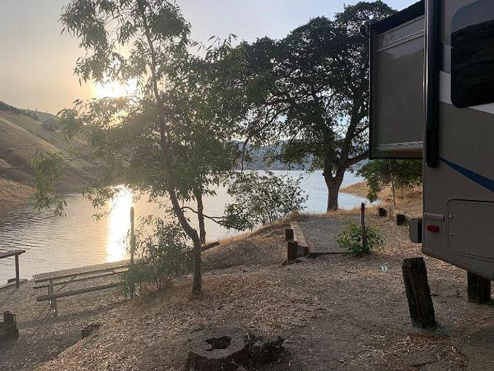 Used 2015 Thor Motor Coach Axis 25.2