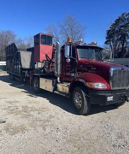 Used 2013 Peterbilt 337