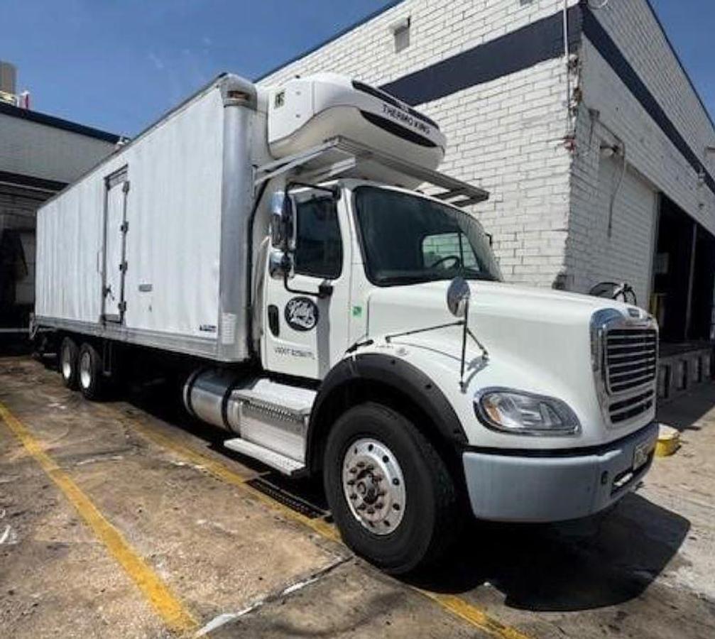 Used 2016 Freightliner M2 Box Truck