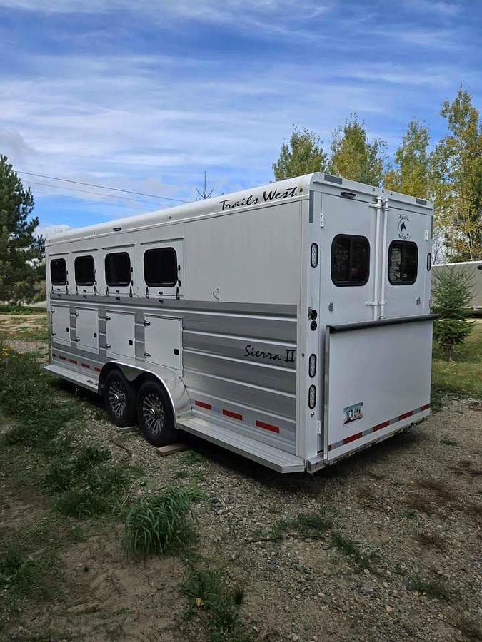 Used 2024 Trails West Sierra