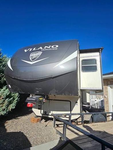 Used 2019 Vanleigh RV Vilano 320 GK