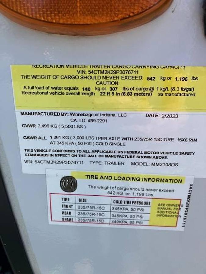 Used 2023 Winnebago Micro Minnie 2108DS Travel Trailer