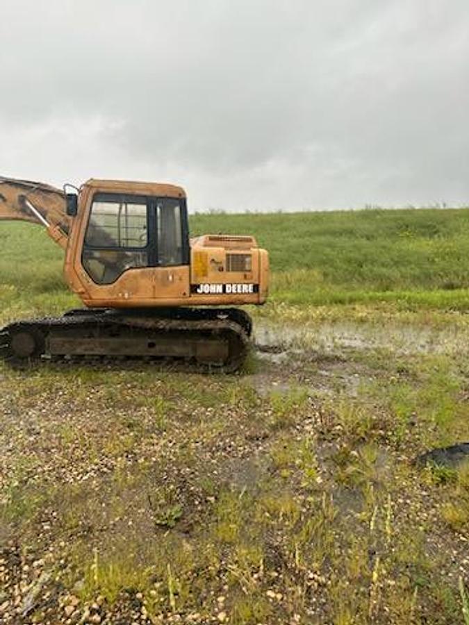 Used 1990 John Deere 490E