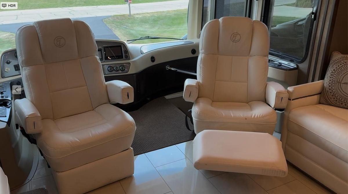 Used 2019 Tiffin Motorhomes Allegro Red 37 BA Class A Motorhome