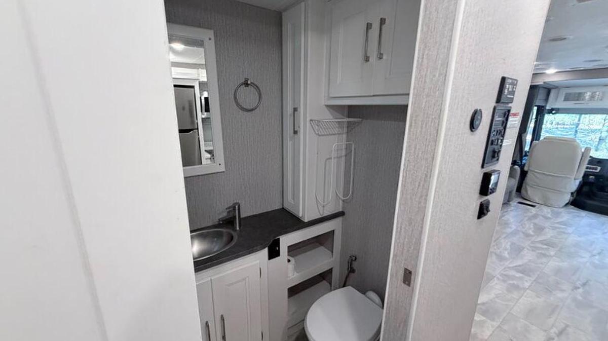 Used 2022 Coachmen Encore 355 DS