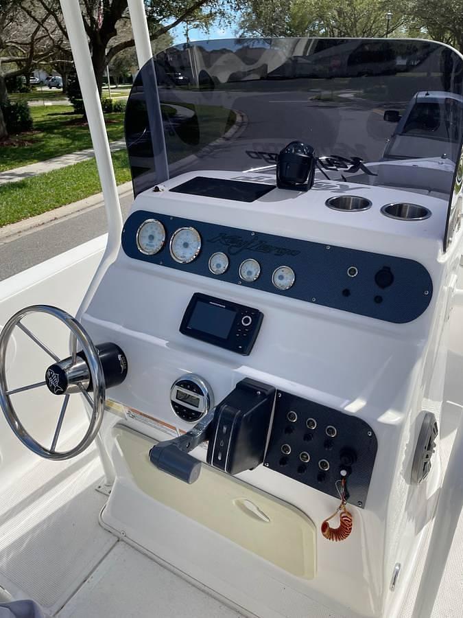 Used 2023 Key Largo 2001