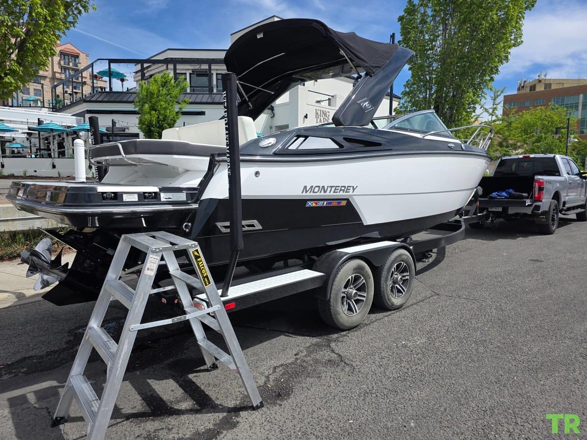 Used 2015 Monterey Cuddy Cabin