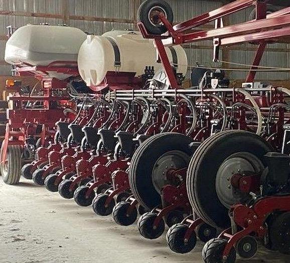 Used 2017 Case IH 2150 Planter