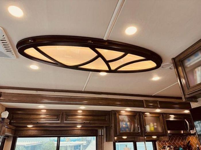 Used 2019 Fleetwood Southwind 36P